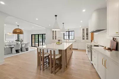 33 Harbor View Park, Milton, MA 02186 - Photo 5