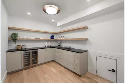 33 Harbor View Park, Milton, MA 02186 - Photo 9