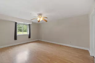 10 Village Ln, Tyngsborough, MA 01879 - Photo 15