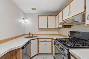 10 Village Ln, Tyngsborough, MA 01879 - Photo 11