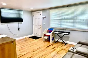 289 Burnham Rd, Lowell, MA 01852 - Photo 3