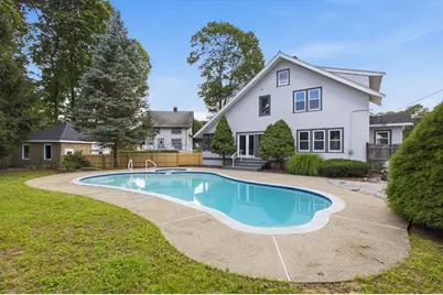 1174 Franklin St, Stoneham, MA 02180 - Photo 3