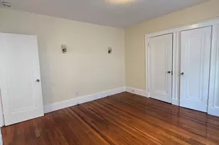 68 Poplar St, Watertown, MA 02472 - Photo 9