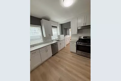 68 Poplar St. #1, Watertown, MA 02472 - Photo 3