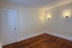 68 Poplar St, Watertown, MA 02472 - Photo 13
