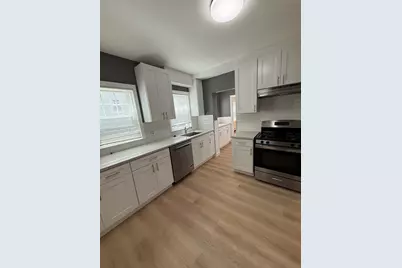 68 Poplar St. #1, Watertown, MA 02472 - Photo 3