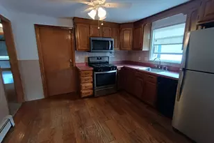 51 Winter St, Arlington, MA 02474 - Photo 3