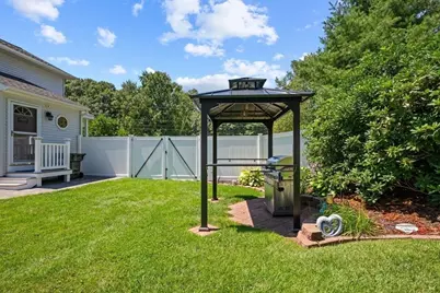 33 Scenic Ave, Webster, MA 01570 - Photo 29