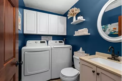 33 Scenic Ave, Webster, MA 01570 - Photo 15