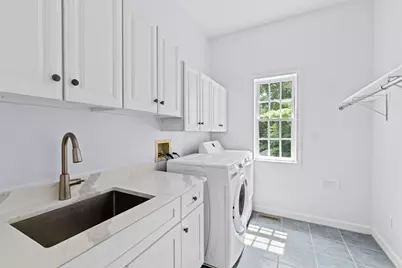 105 East St, Hingham, MA 02043 - Photo 13
