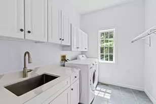 105 East St, Hingham, MA 02043 - Photo 13