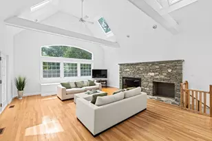 105 East St, Hingham, MA 02043 - Photo 3