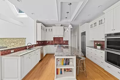 105 East St, Hingham, MA 02043 - Photo 5