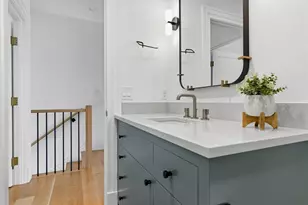 8 Milk St, Newburyport, MA 01950 - Photo 35
