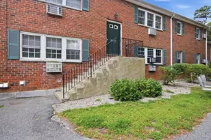 207 Samoset St, Plymouth, MA 02360 - Photo 3