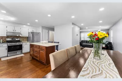 632 Washington St #A6, Braintree, MA 02184 - Photo 3