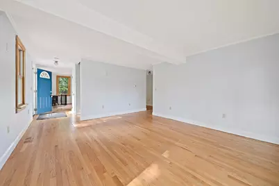 8 Winthrop Ave, Duxbury, MA 02332 - Photo 5