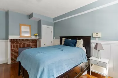 12 Monument Avenue #1, Boston, MA 02129 - Photo 3