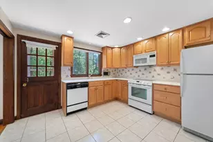 71 Colonial Dr, Reading, MA 01867 - Photo 11