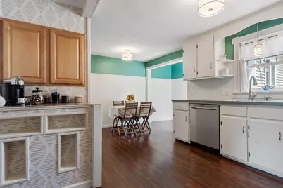 15 Pinebrook Dr, Springfield, MA 01129 - Photo 17
