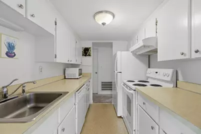 25 Jessica Dr #A, Stoughton, MA 02072 - Photo 11