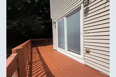 46 Winneconnett Rd, Worcester, MA 01605 - Photo 15