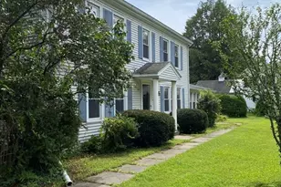46 Middle St, Hadley, MA 01035 - Photo 1