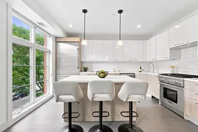 410 W Broadway #301, Boston, MA 02127 - Photo 11