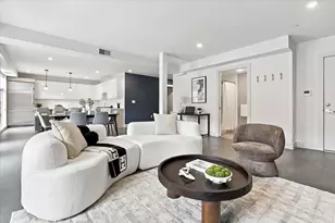 410 W Broadway, Boston, MA 02127 - Photo 3