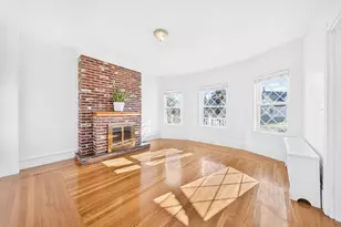 546 Shirley St, Winthrop, MA 02152 - Photo 9