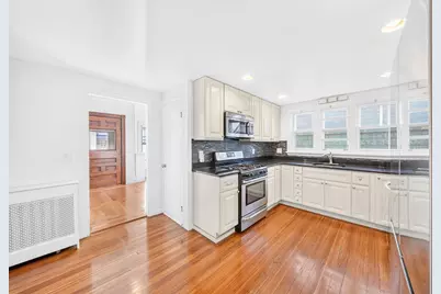 546 Shirley St, Winthrop, MA 02152 - Photo 17
