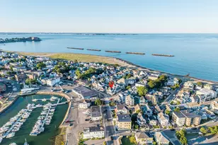 546 Shirley St, Winthrop, MA 02152 - Photo 3