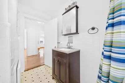 546 Shirley St, Winthrop, MA 02152 - Photo 23