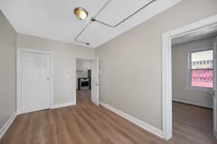 50 1/2 Common St, Lawrence, MA 01840 - Photo 5
