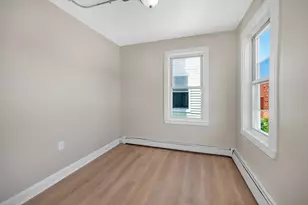 50 1/2 Common St, Lawrence, MA 01840 - Photo 11