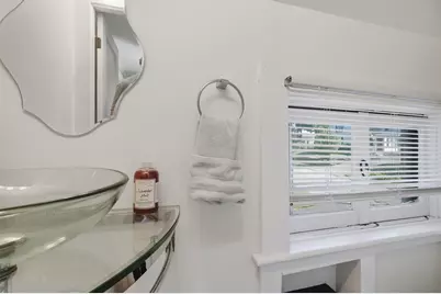 12 Elm Street, Hudson, MA 01749 - Photo 25