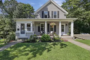 12 Elm St, Hudson, MA 01749 - Photo 1