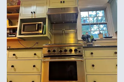 100 Dana, Amherst, MA 01002 - Photo 13