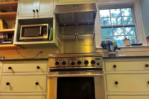 100 Dana, Amherst, MA 01002 - Photo 13