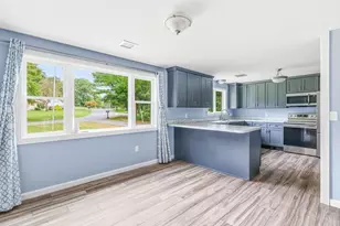 100 Stony Brook Rd, Raynham, MA 02767 - Photo 7