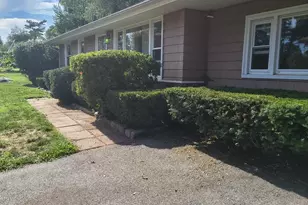 28 Delmar Rd, Brockton, MA 02302 - Photo 3