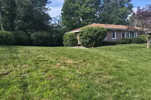 28 Delmar Rd, Brockton, MA 02302 - Photo 5