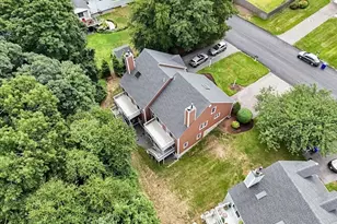 21A Cliff Dr, Taunton, MA 02780 - Photo 3