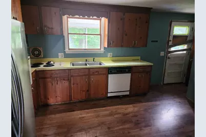 267 Morgan Rd, West Springfield, MA 01089 - Photo 5