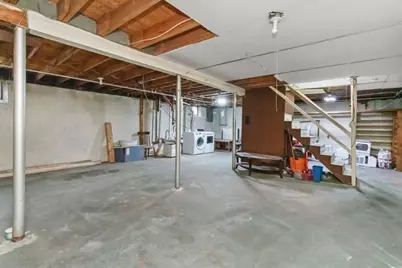 37 Kenmore Rd, Waltham, MA 02453 - Photo 19