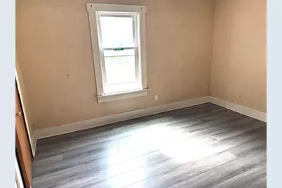 161 Plymouth St, Fitchburg, MA 01420 - Photo 11