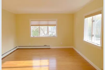 166-168 East Side Pkwy, Newton, MA 02458 - Photo 19