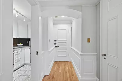 334 Beacon St #10, Boston, MA 02116 - Photo 19