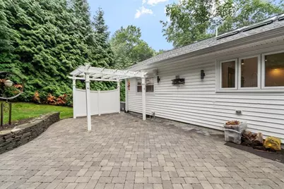 24 Robin Hill Rd, Chelmsford, MA 01824 - Photo 37