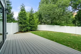 811 Heath St, Brookline, MA 02467 - Photo 39